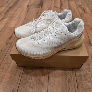 BRAND NEW MERRELL AGILITY PEAK 5 SHOES MENS SIZE 10